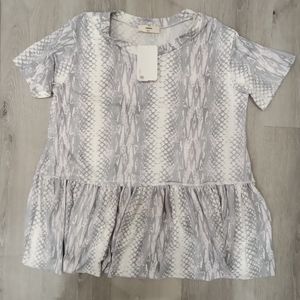 NWOT Entro Snakeskin Peplum Blouse